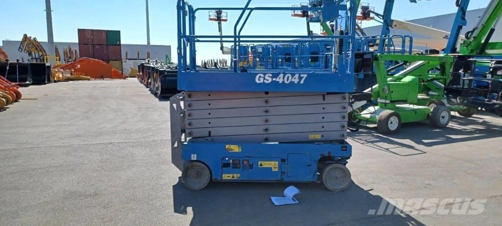 GENIE GS4047 Ножични работни платформи