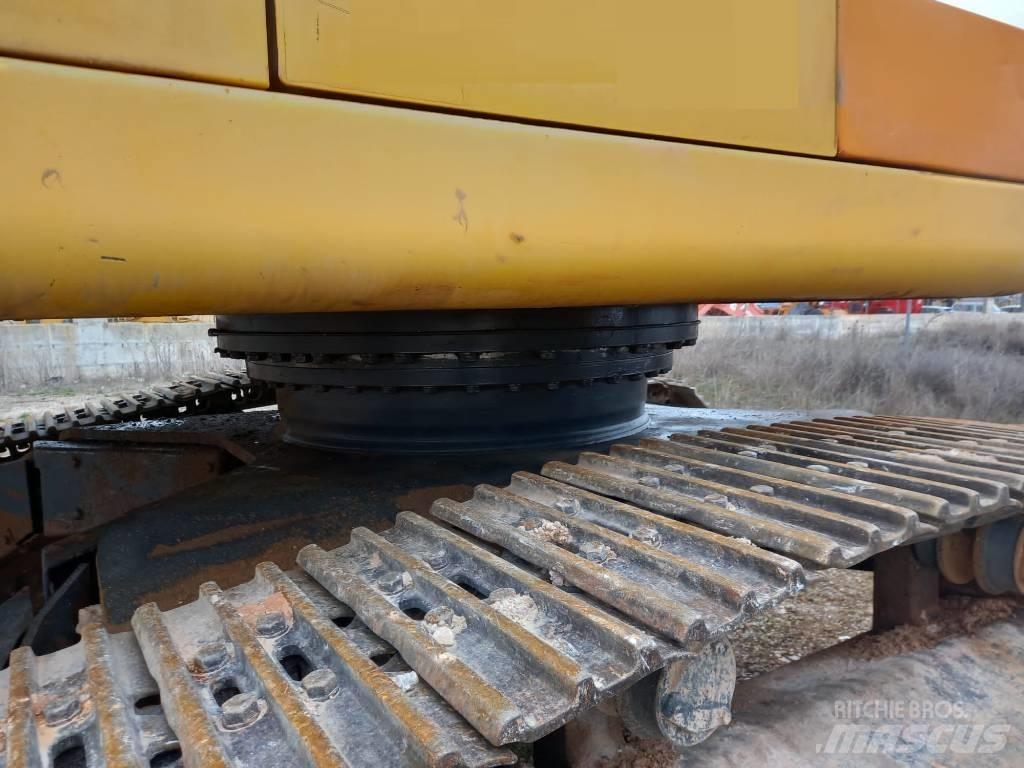 Komatsu PC450LC Верижен екскаватор
