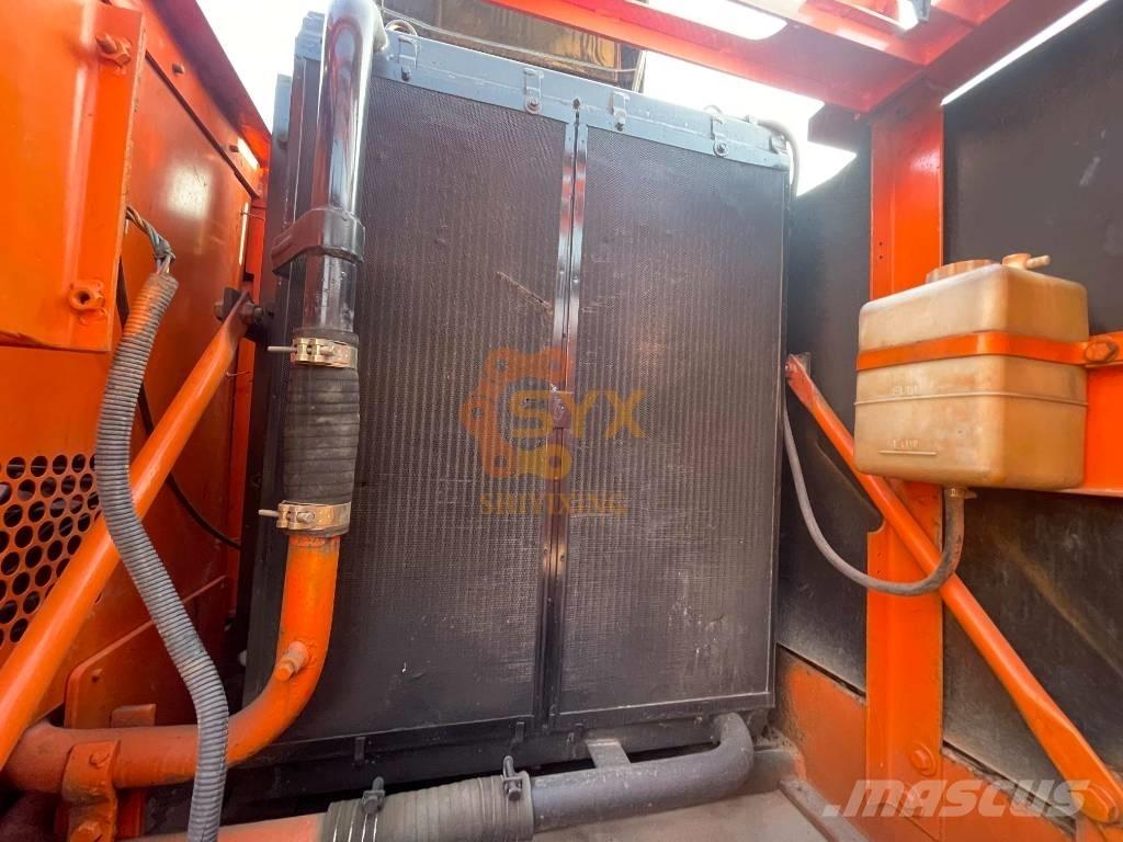 Doosan 220 LC-7 Верижен екскаватор