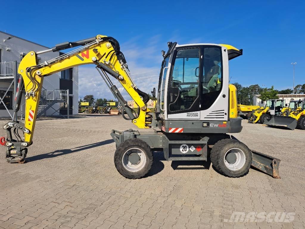 Wacker Neuson EW65 Колесни екскаватори