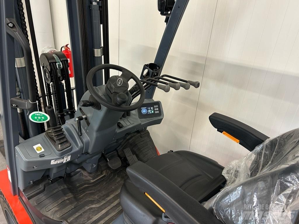 Heli CPD 25GB2LI-M Електрически вилични кари-повдигачи