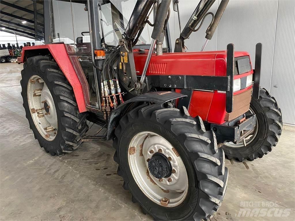 Case IH 840 AS Трактори