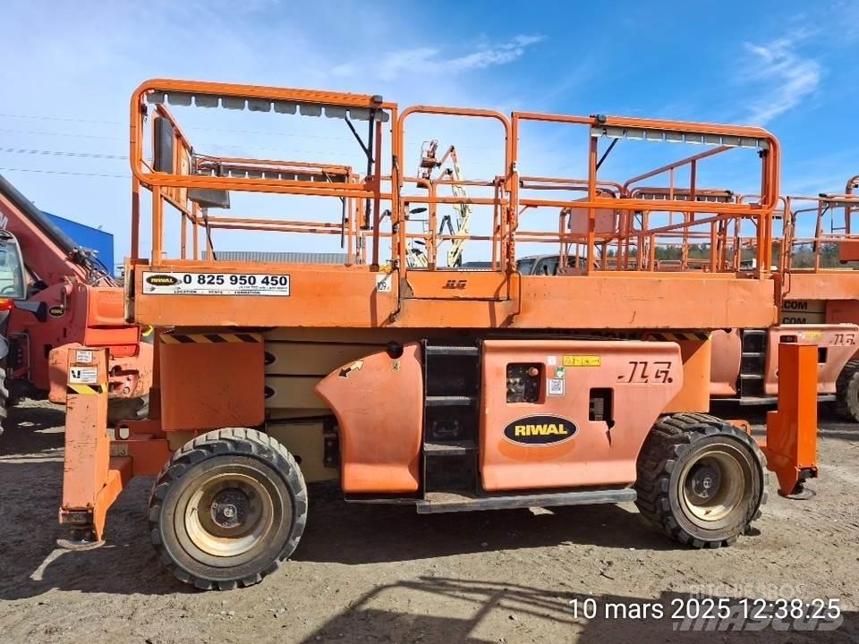 JLG 3394RT Ножични работни платформи