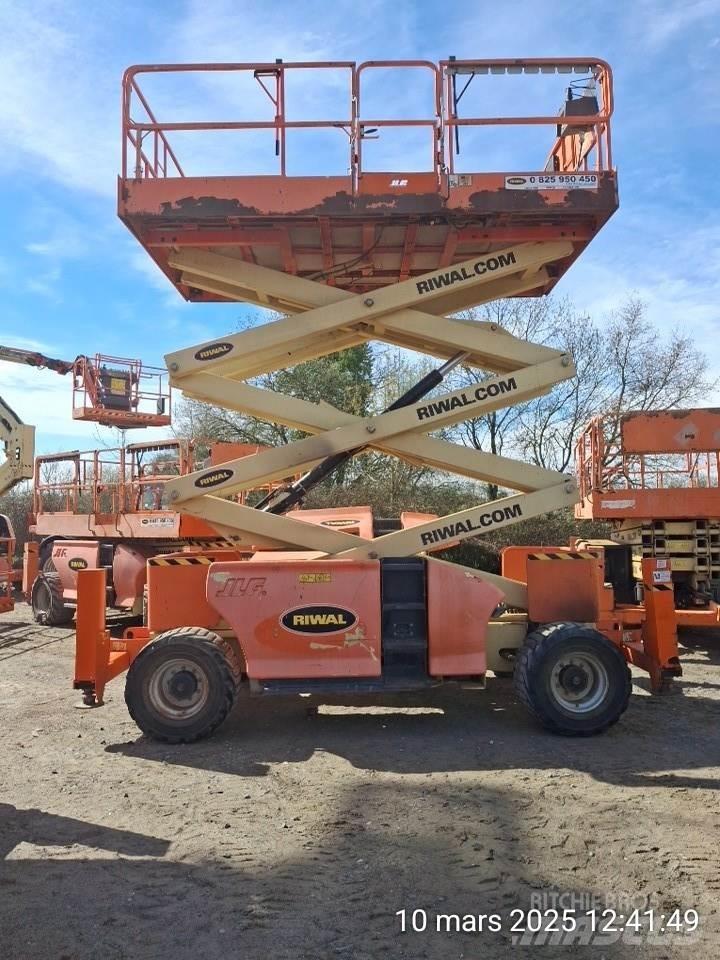 JLG 3394RT Ножични работни платформи