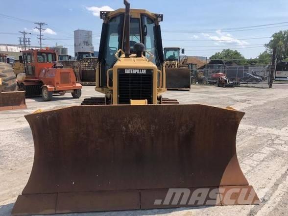 CAT D 5 G XL Верижни булдозери
