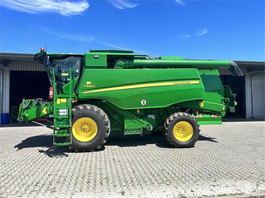 John Deere T560 Комбайни
