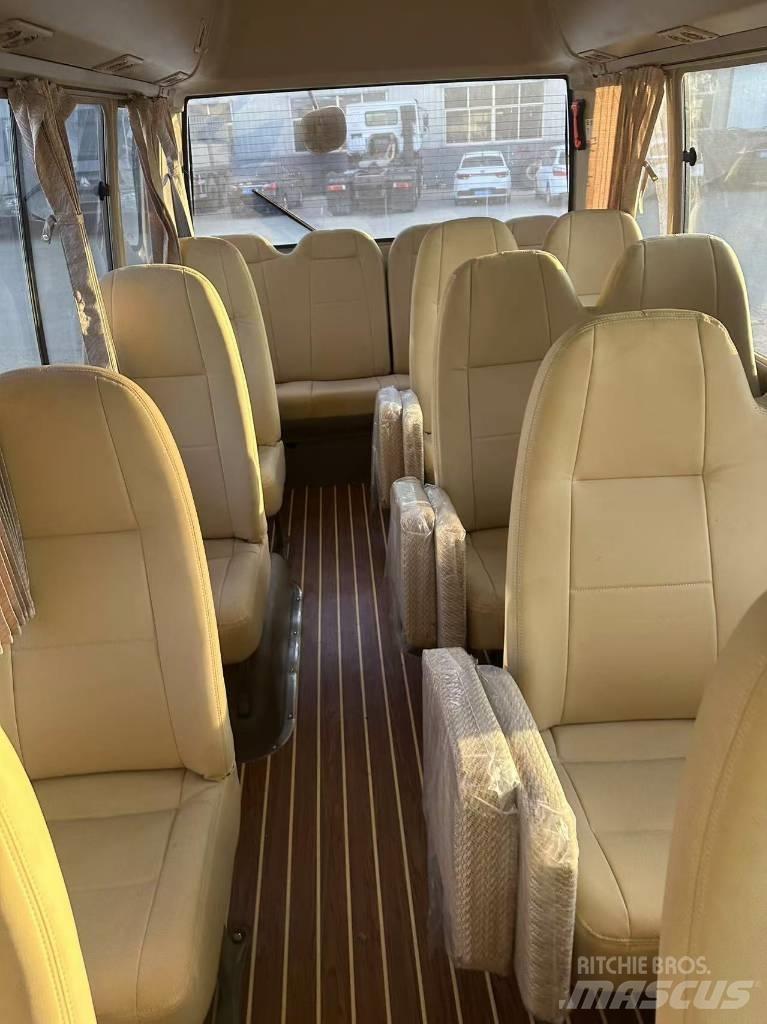 Toyota Coaster Междуградски автобуси