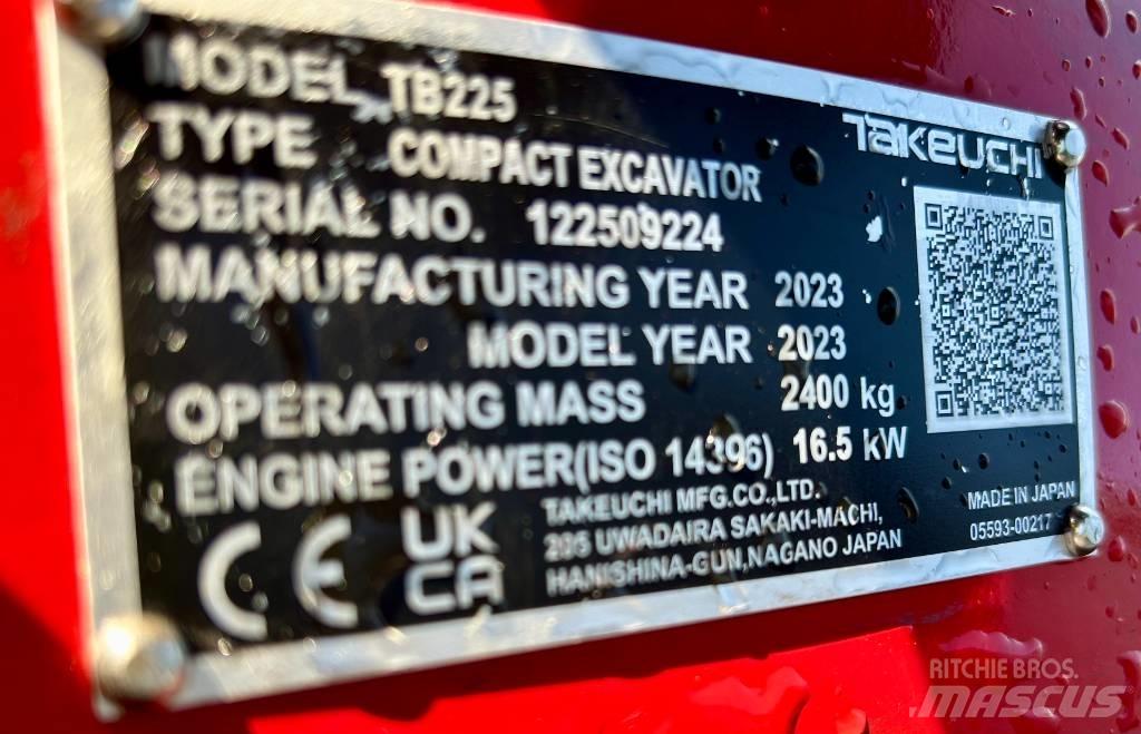 Takeuchi TB 225 Мини екскаватори < 7 т