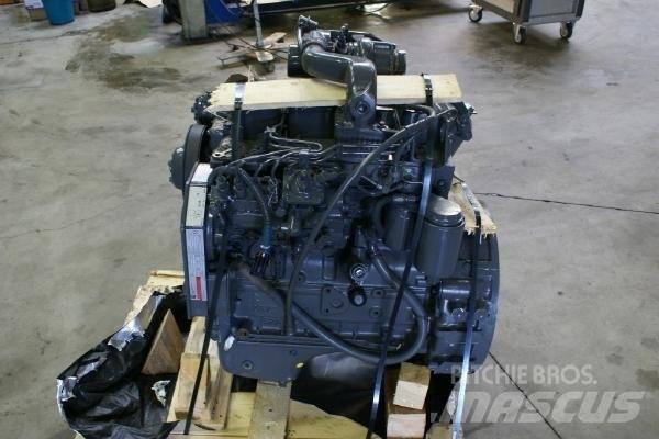 Cummins 4BTA 3.9 Двигатели