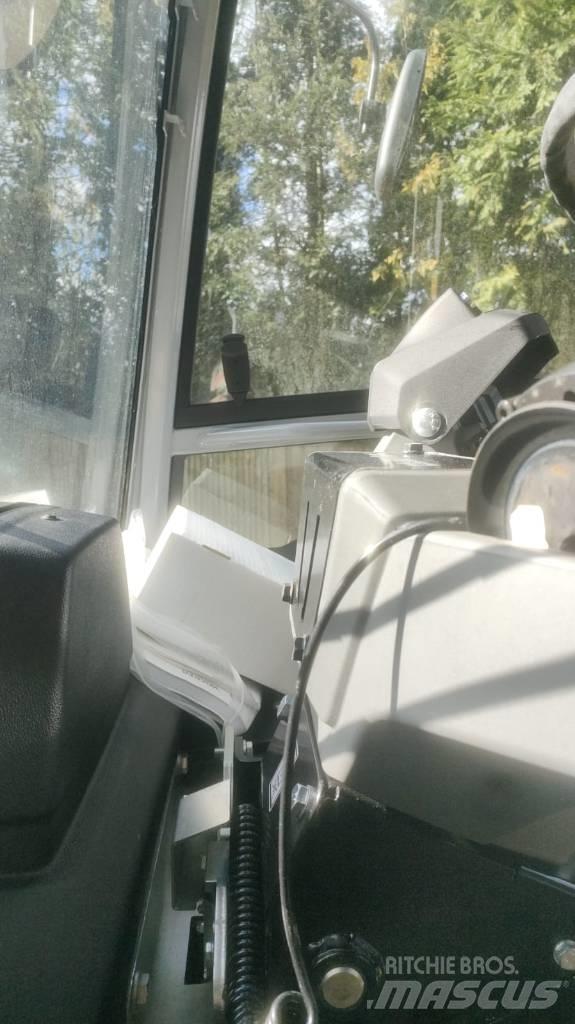Wacker Neuson DV 60 Странични самосвали