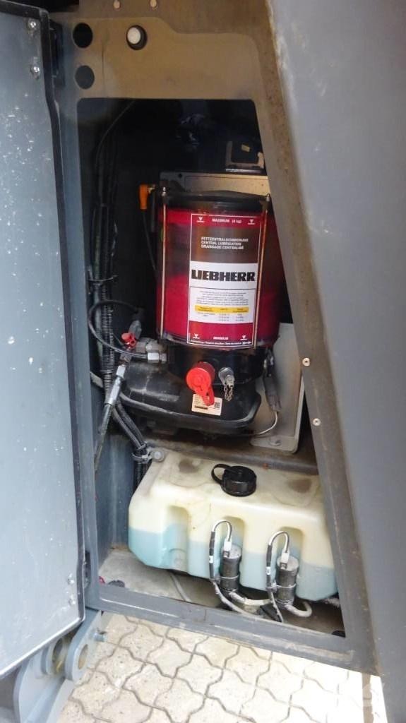 Liebherr L566 xPower Колесни товарачи