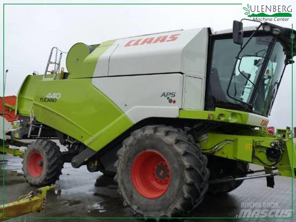 CLAAS Tucano 440 Комбайни