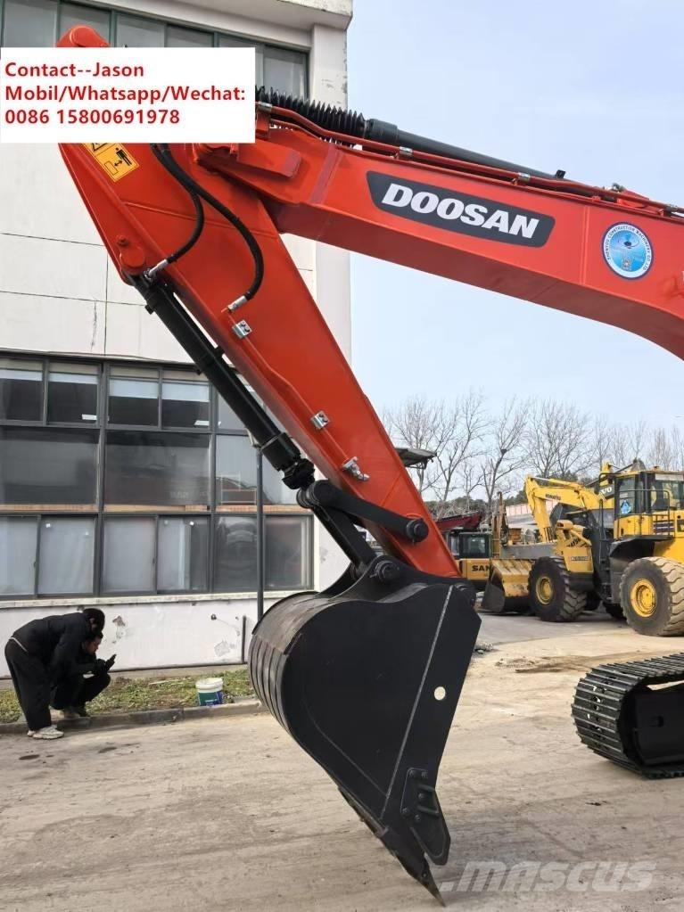 Doosan DX 225 LCA Верижен екскаватор