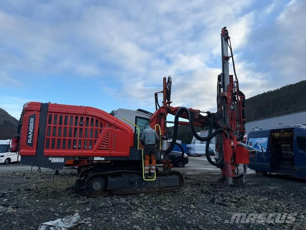 Sandvik DX 800I Апаратура за повърхностна редова сеидба
