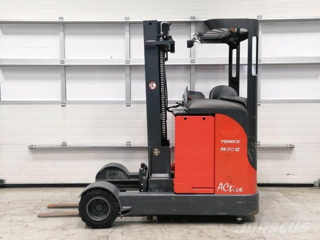 Linde R20G-03 Ретрак/ Високоповдигач с изместване на вилката напред