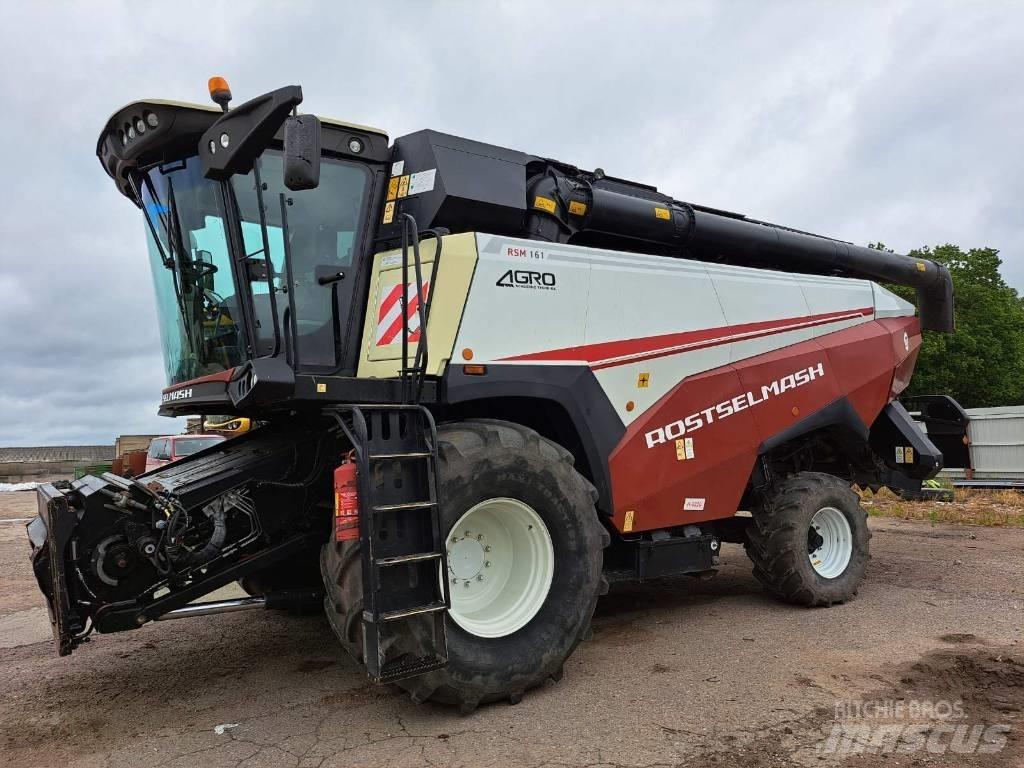 Rostselmash RSM 161 Комбайни
