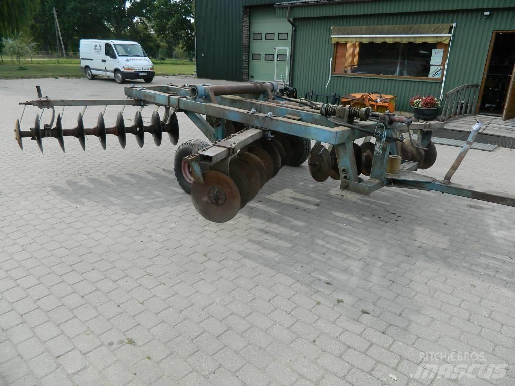 Fiskars FTR32 Дискови брани
