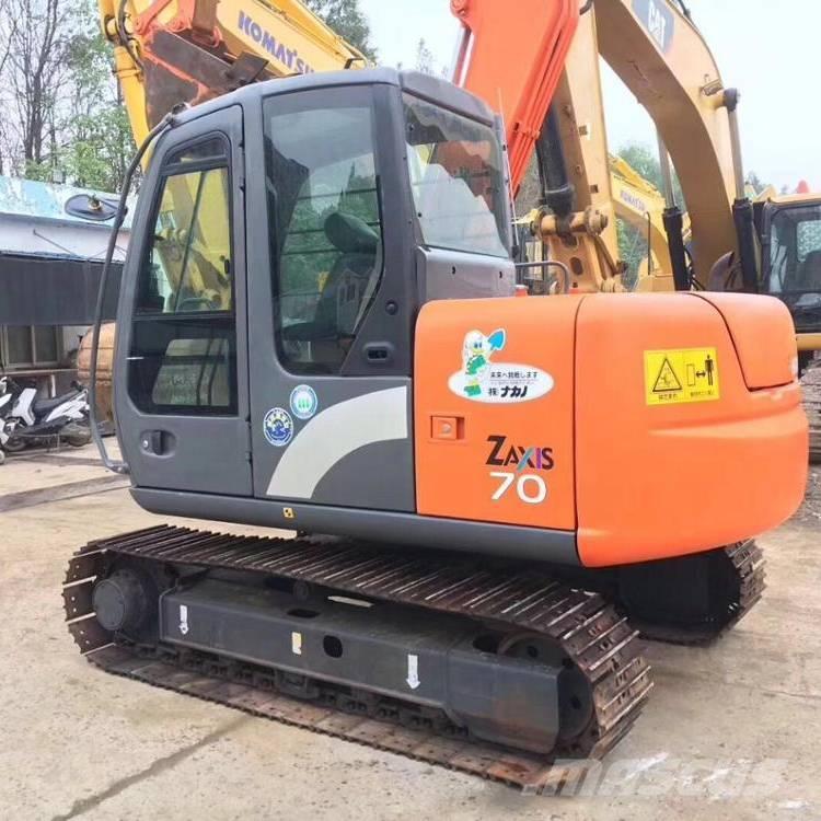 Hitachi ZX 70 Средни екскаватори 7т - 12т