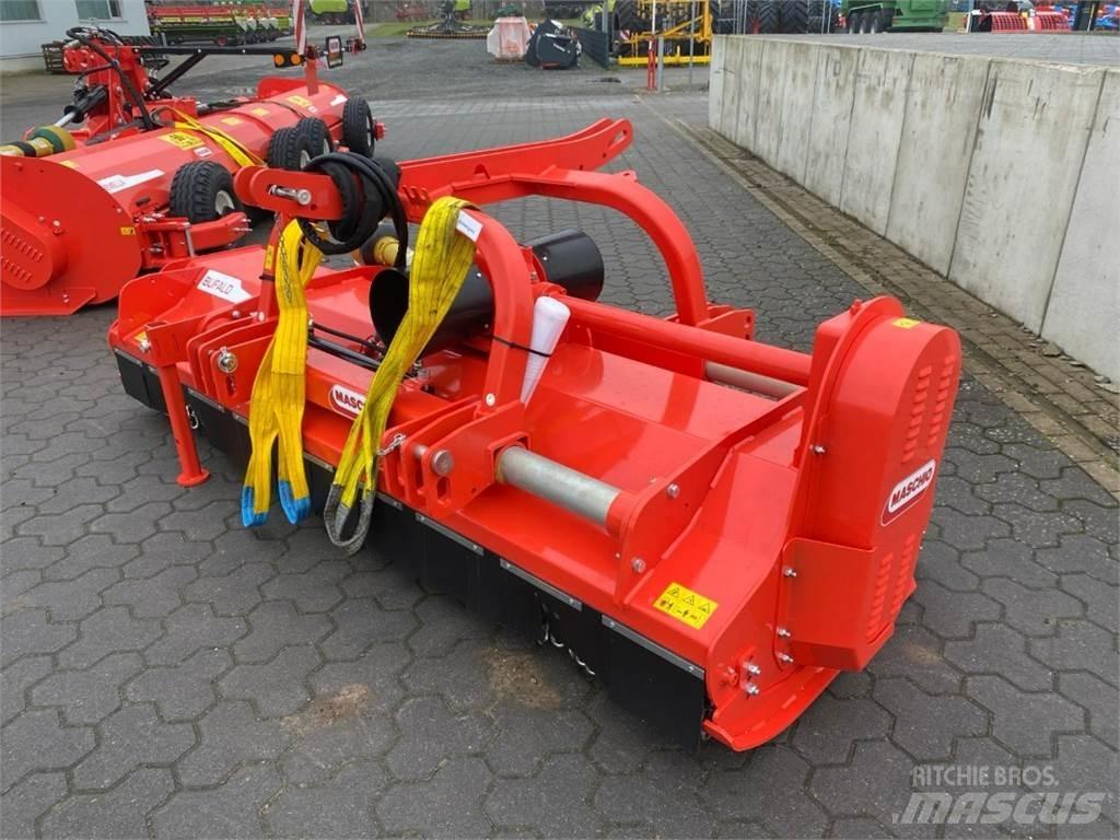 Maschio Bufalo 280 Друга техника за жънене на фураж