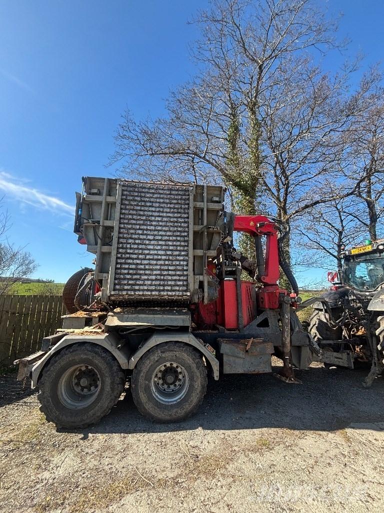 Mus-Max 12 Дробилки за клони