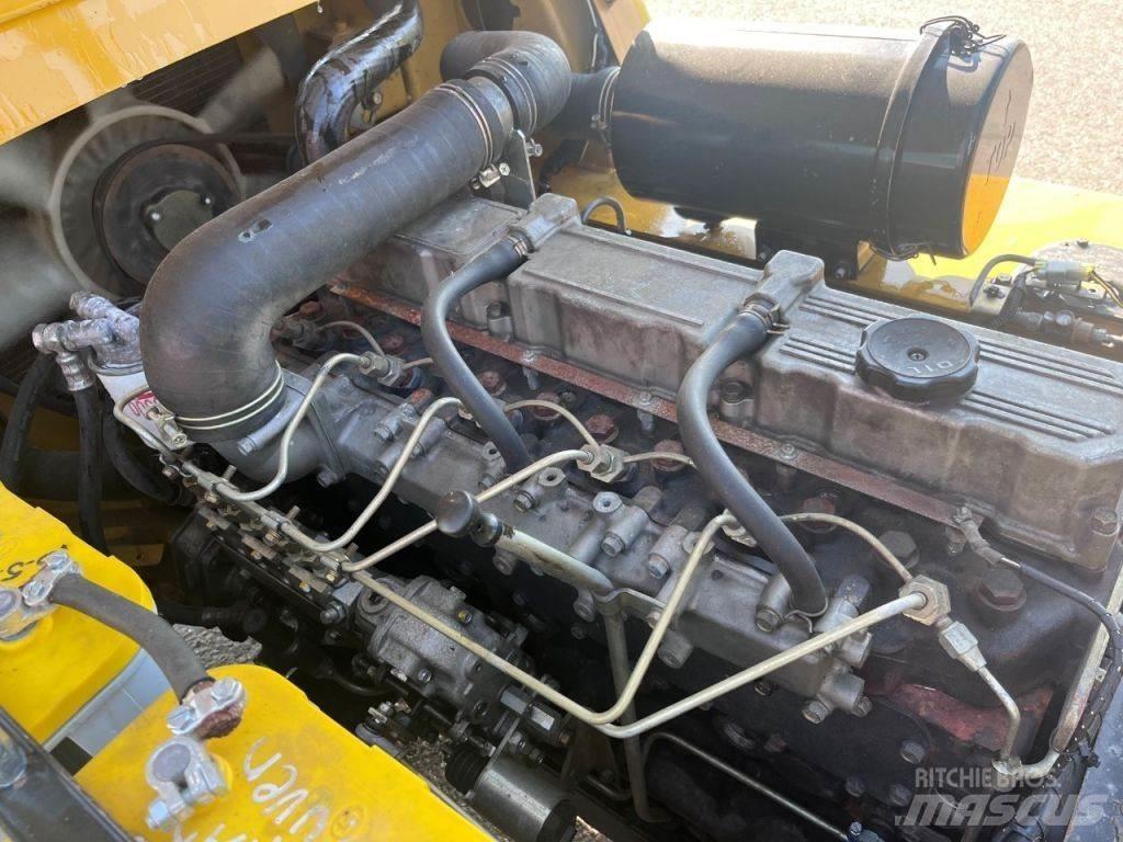 CAT DP40K2 Дизелови камиони