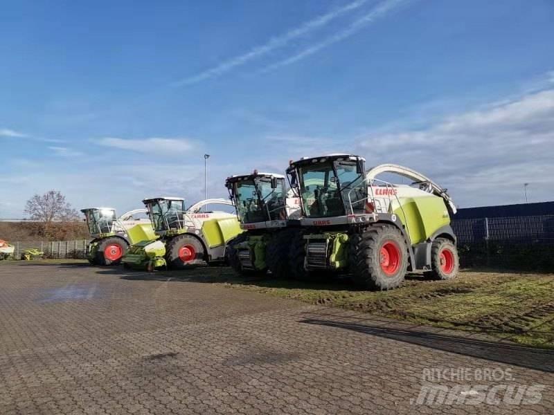 CLAAS JAGUAR 950 Самоходни фуражири