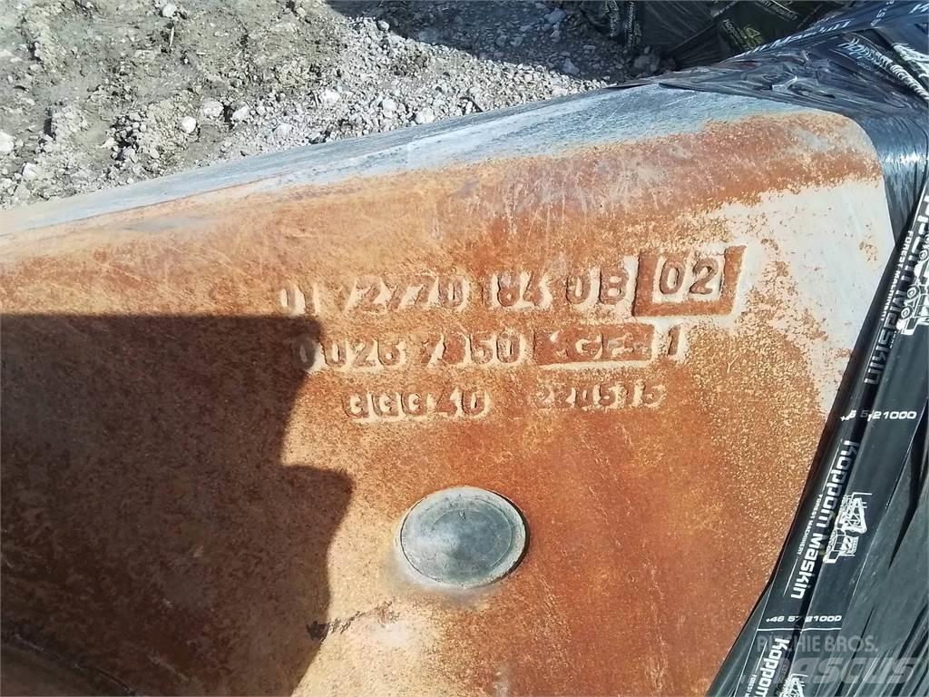 Komatsu Boggieskal Предаване