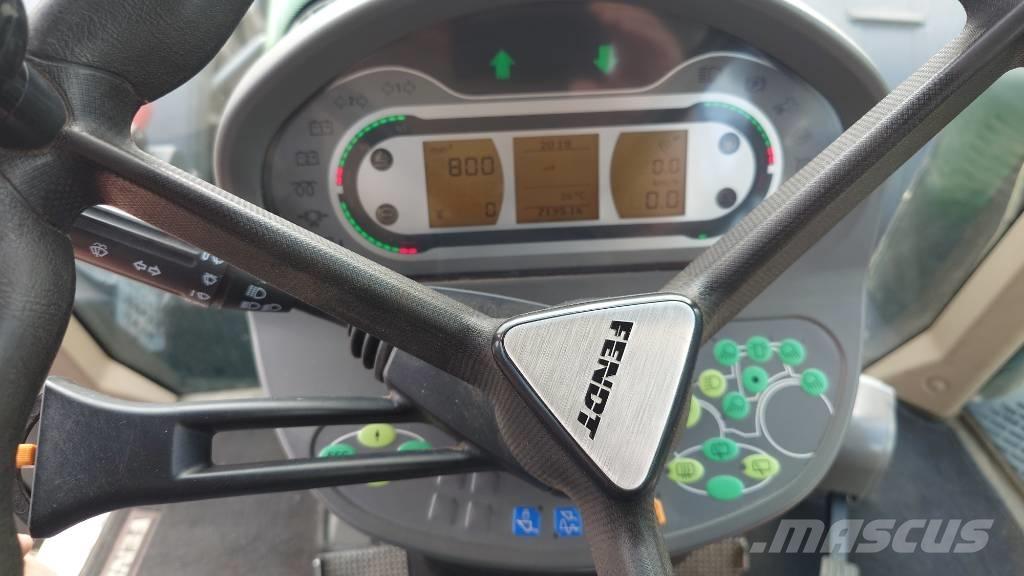 Fendt 724 Profi Plus Трактори