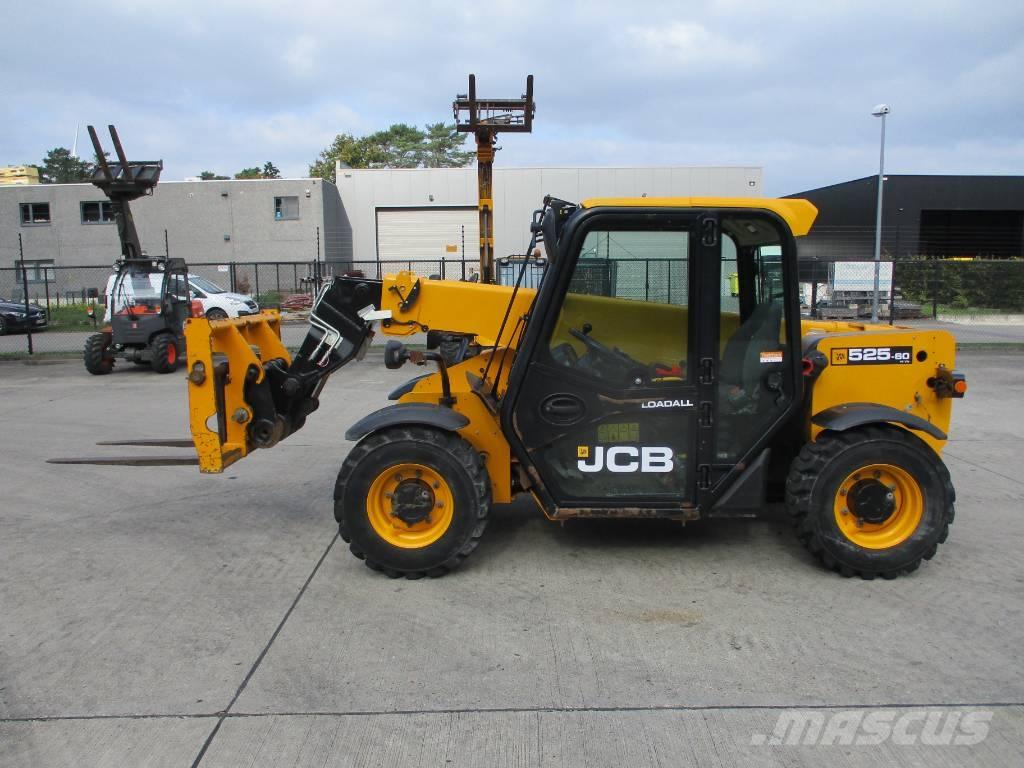 JCB 525-60 (404) Телескопични товарачи