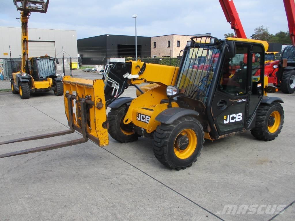 JCB 525-60 (404) Телескопични товарачи