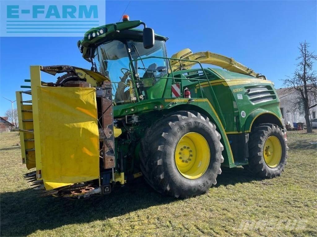 John Deere 8300 Самоходни фуражири