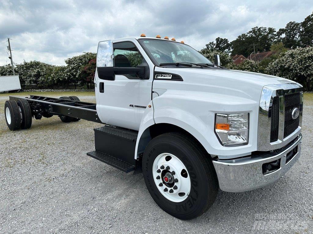 Ford F-750 Шаси кабини