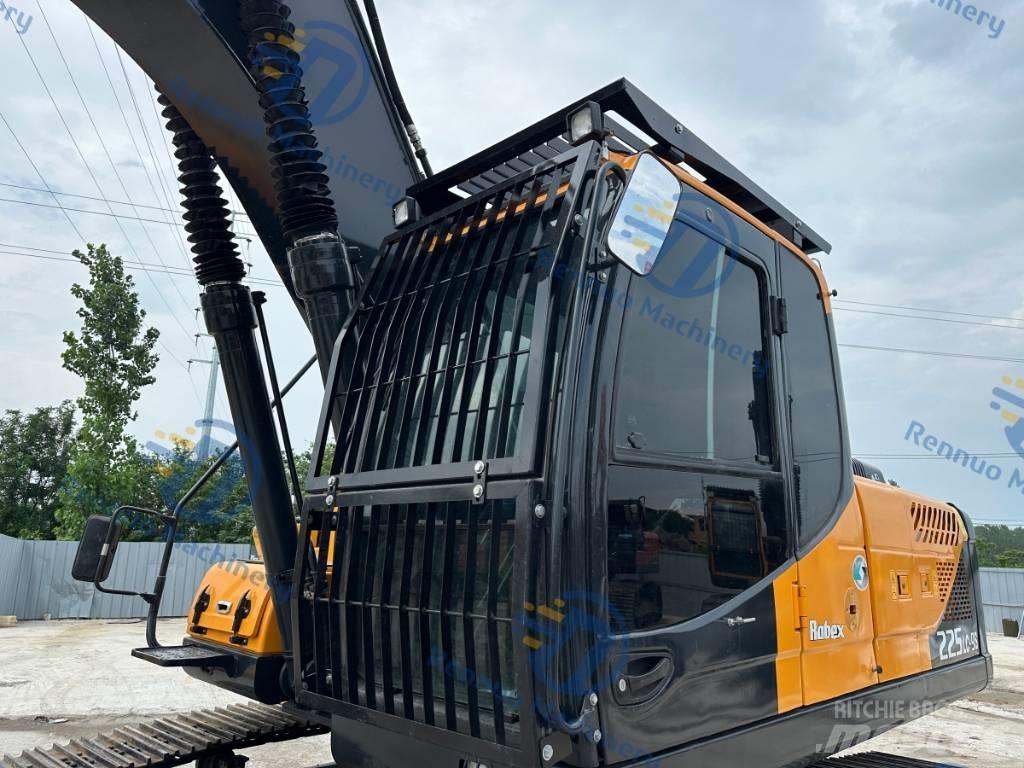 Hyundai 225LC-9S Верижен екскаватор