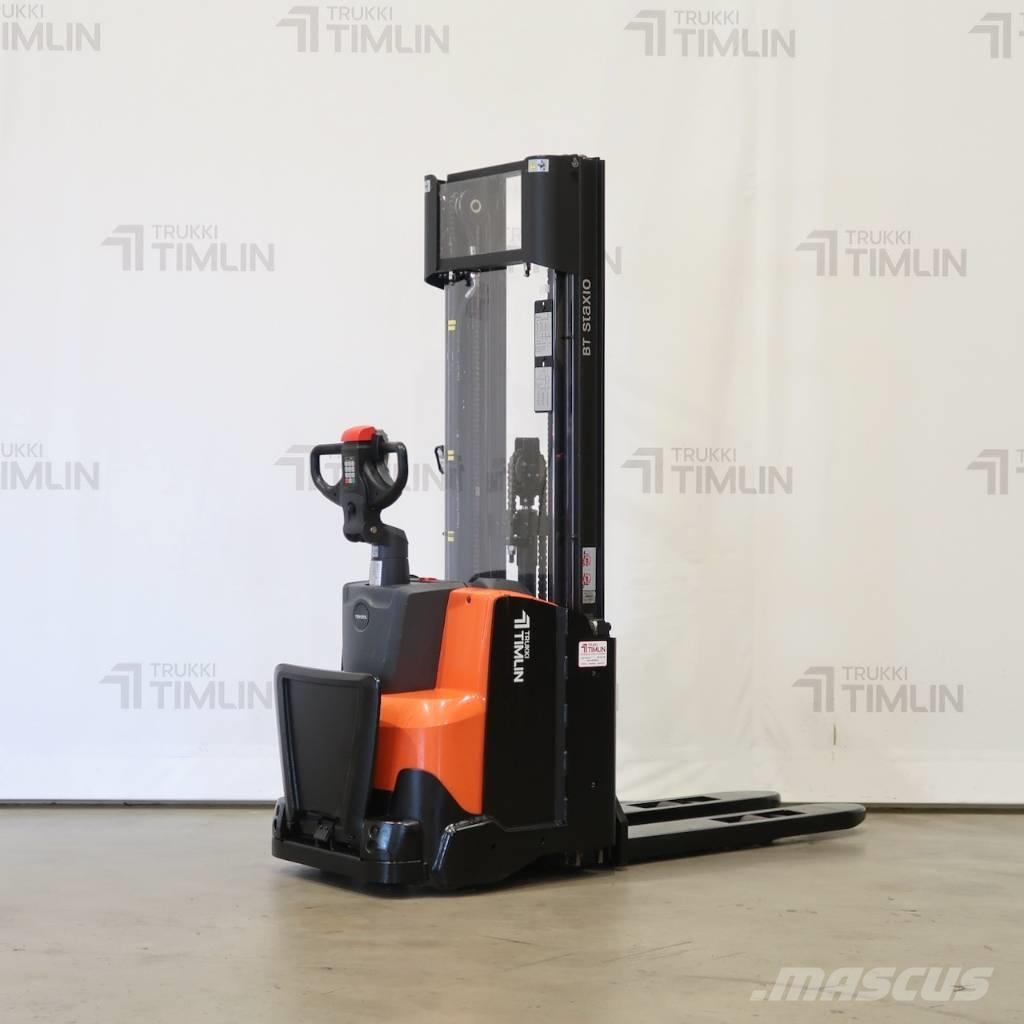 Toyota SWE120L Самоходни товарачи
