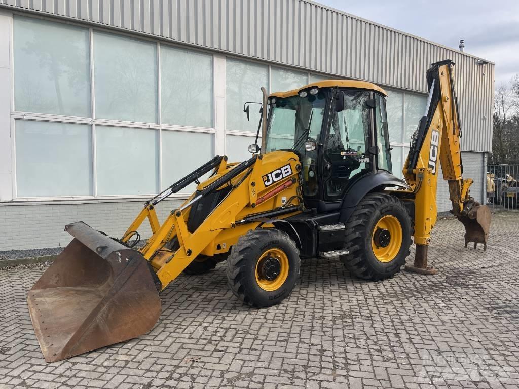 JCB 3 CX   2016   CE Товарач със заден ексватор