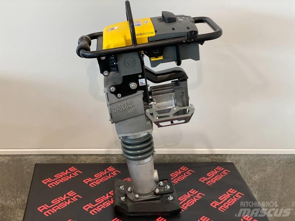 Wacker Neuson AS50e Пробки