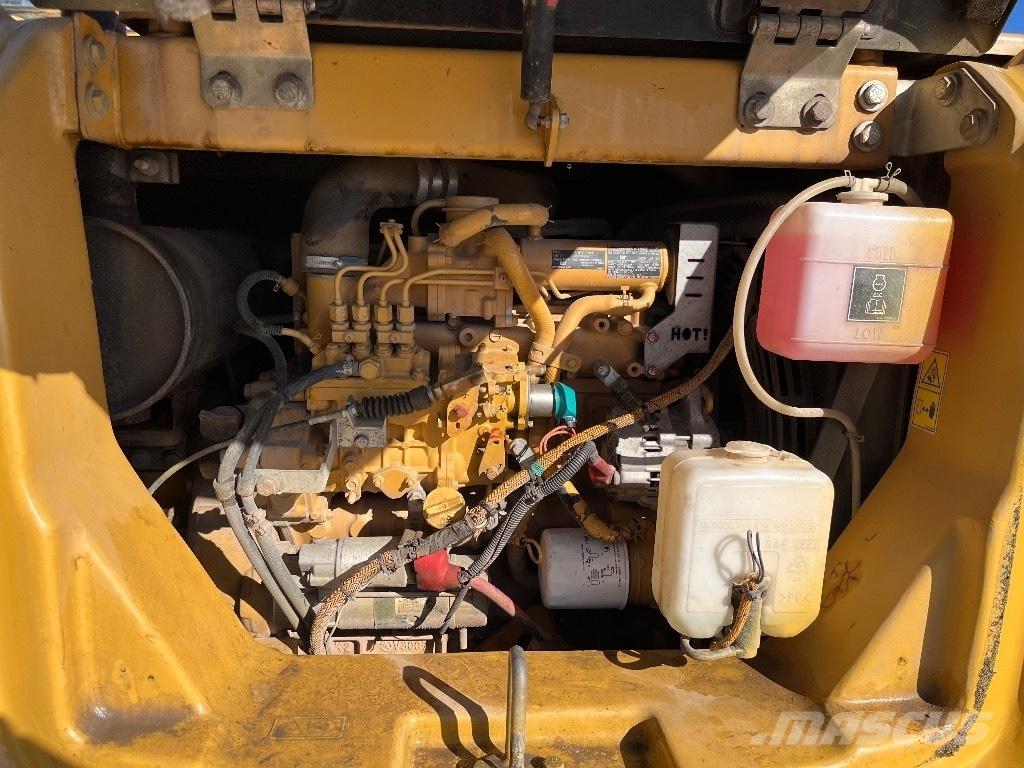 CAT 308 E 2 CR Средни екскаватори 7т - 12т
