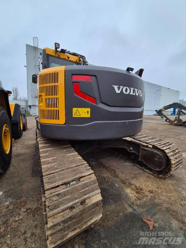 Volvo ECR 235 D Верижен екскаватор