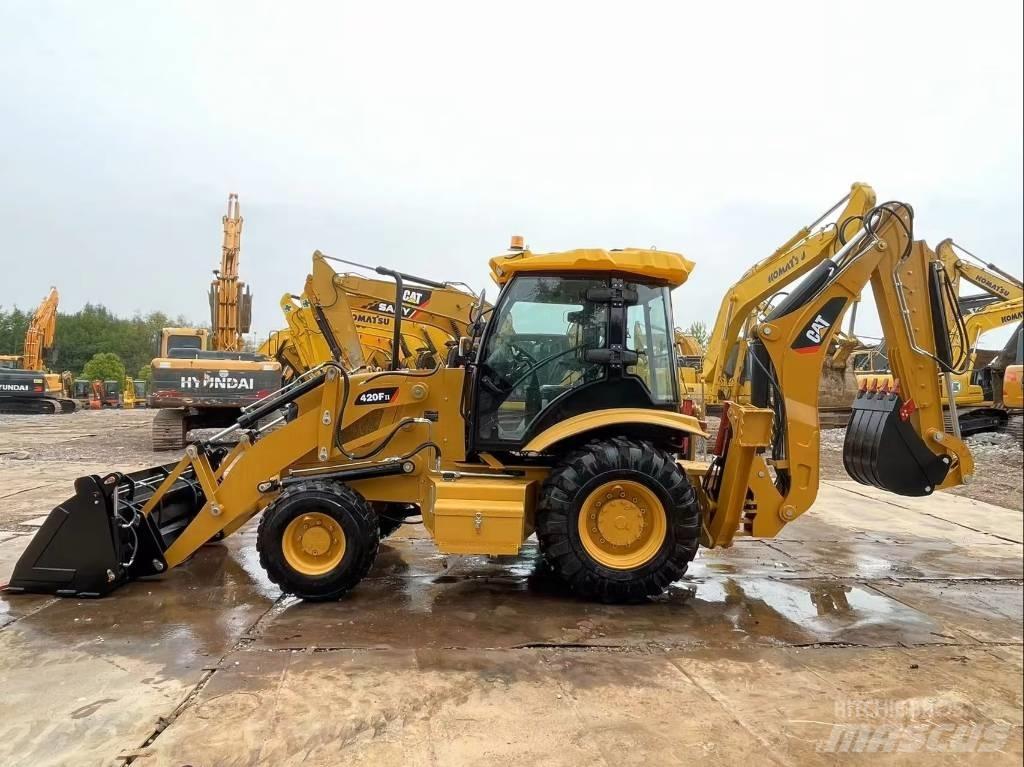 CAT 420 F II Товарач със заден ексватор