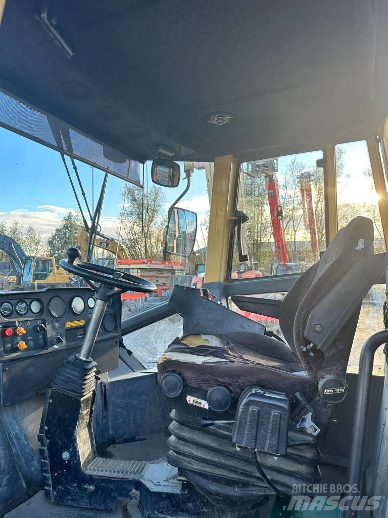 Dynapac CA 602 D Еднобарабанни ролки
