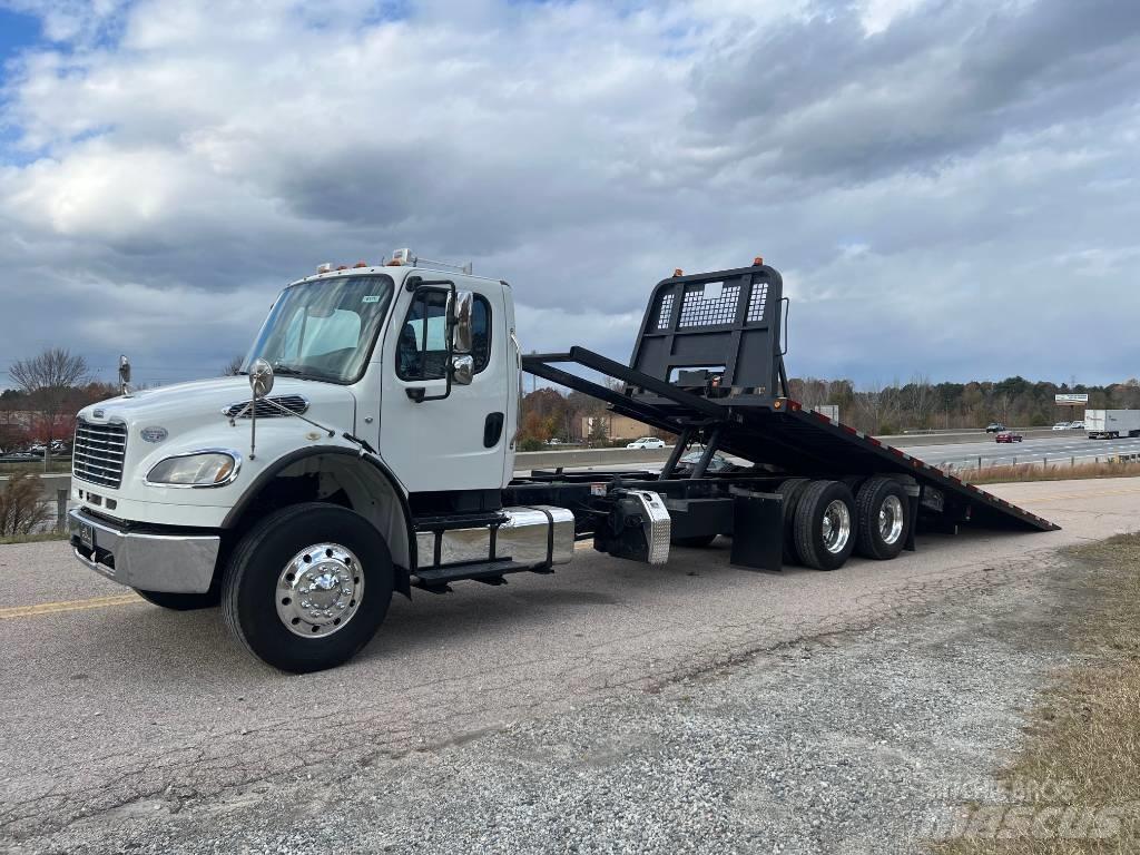 Freightliner M2 Автомобили за пътна помощ