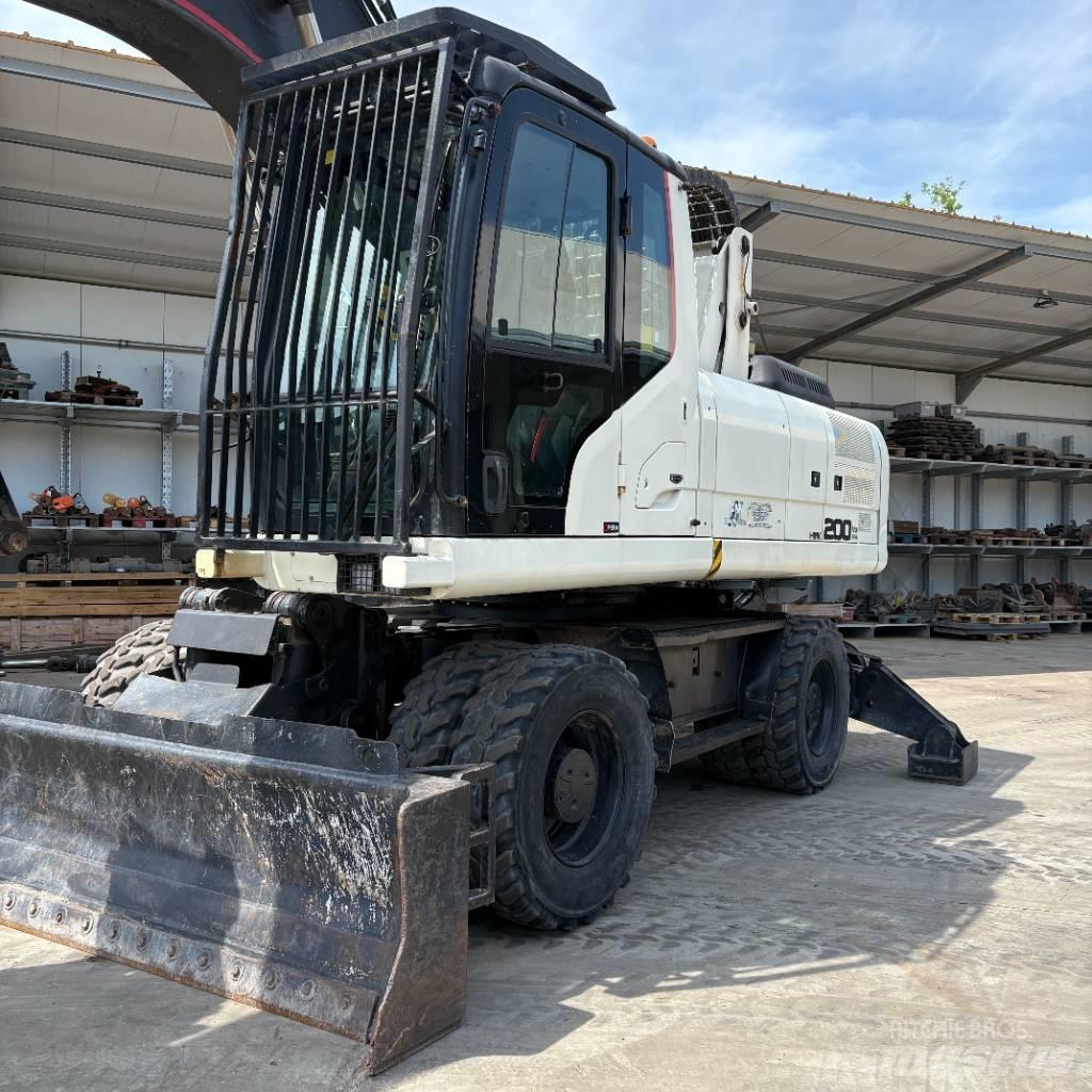Hidromek HMK 200 W Колесни екскаватори