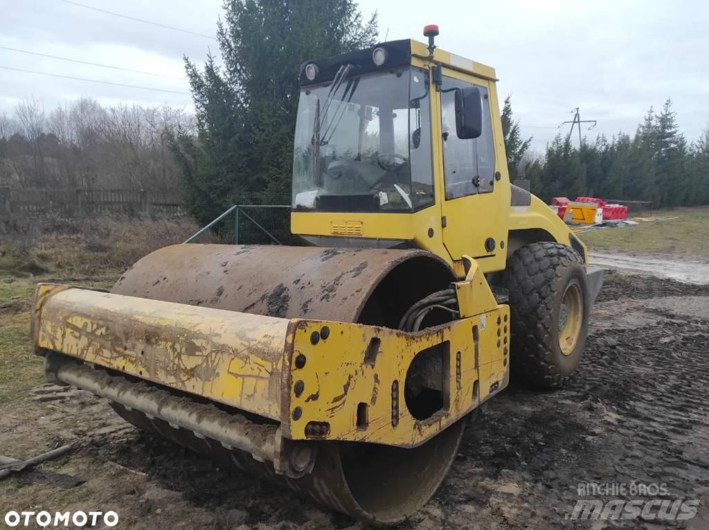 Bomag BW 213 D H-4 Еднобарабанни ролки
