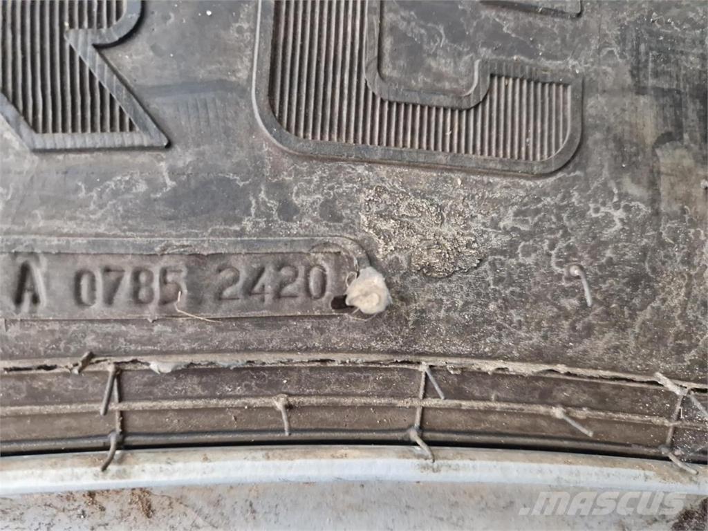 Ceat 340/85R48 Колелета/Гуми