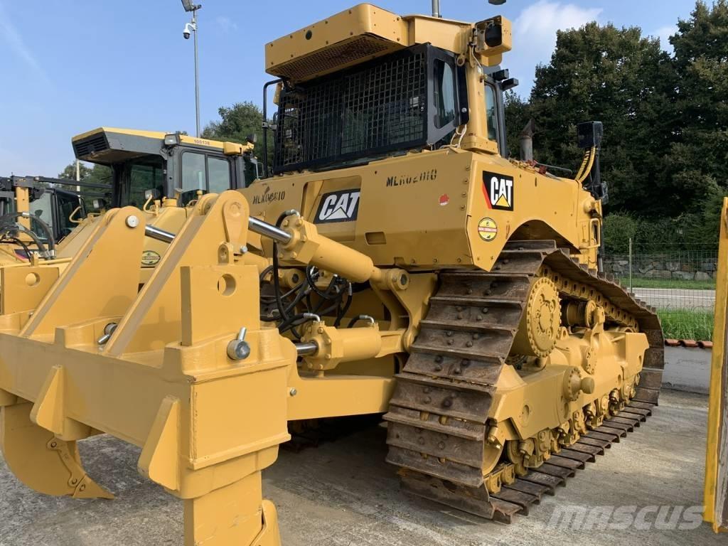 CAT D 8 T Верижни булдозери
