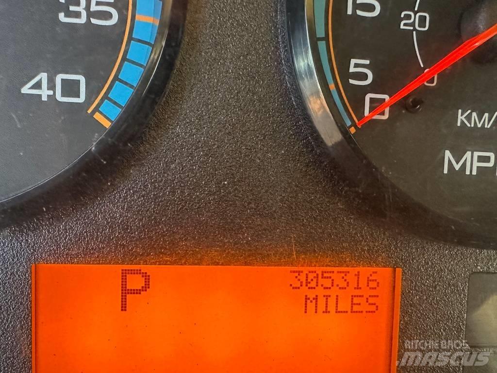 International 4300 Бордови