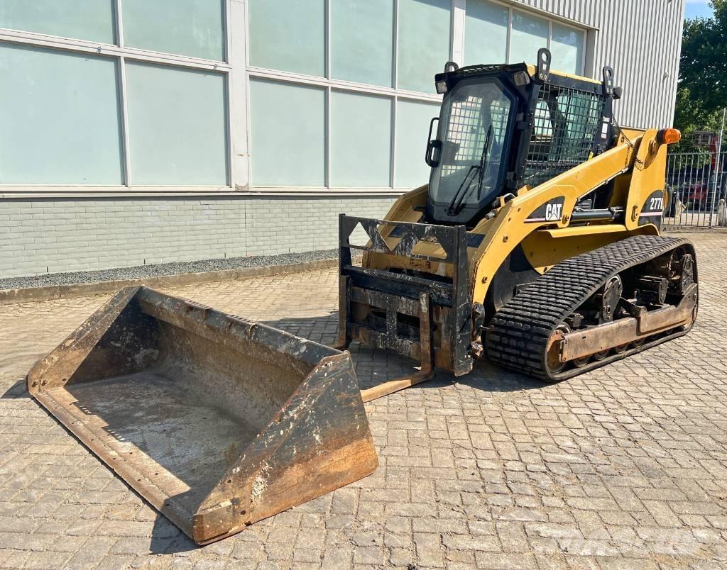 CAT 277 B    2006 Мини товарачи
