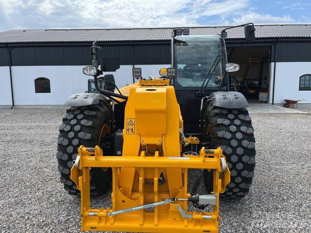 JCB 560-80 Agri Xtra Телескопични товарачи