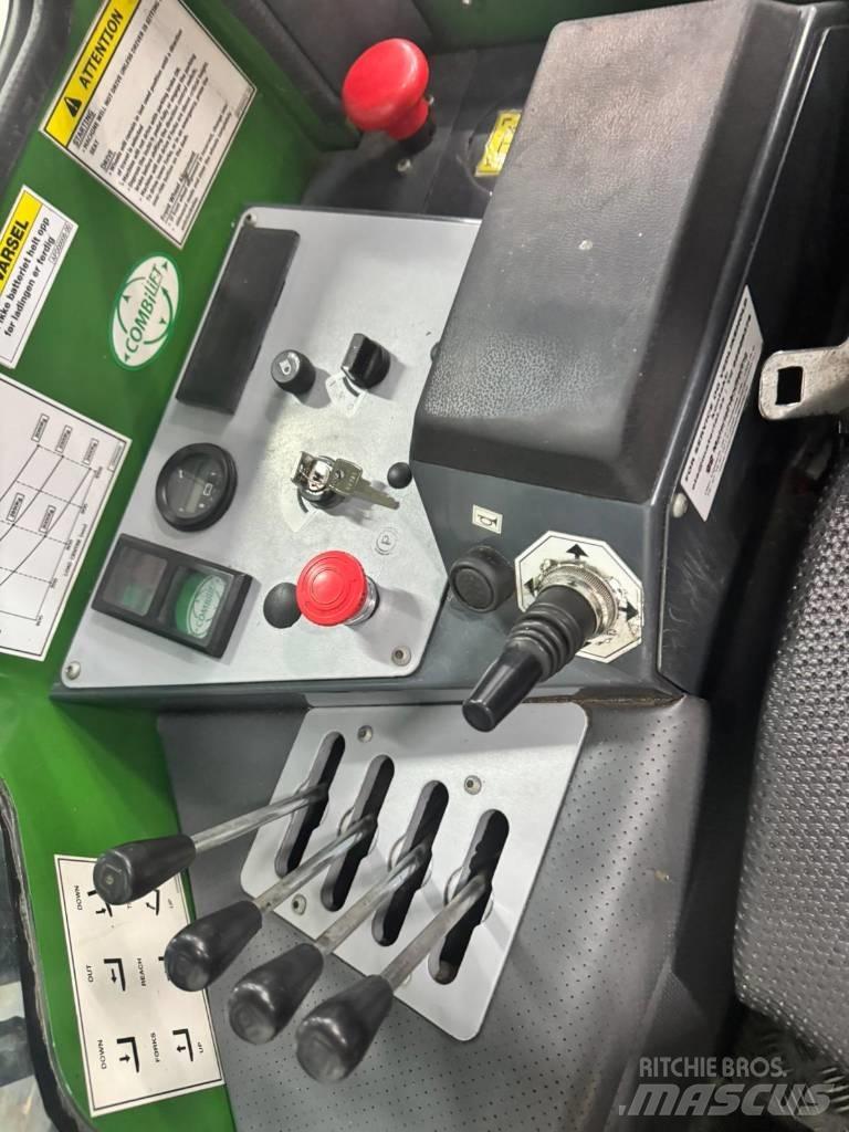 Combilift C 4000 E Страничен товарач
