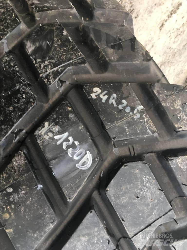  MAGNA TYRES 24R20.5 Колелета/Гуми